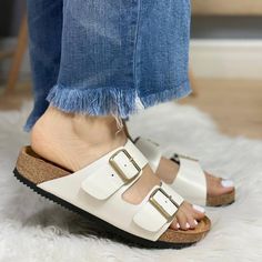 Vintage Saddle 34